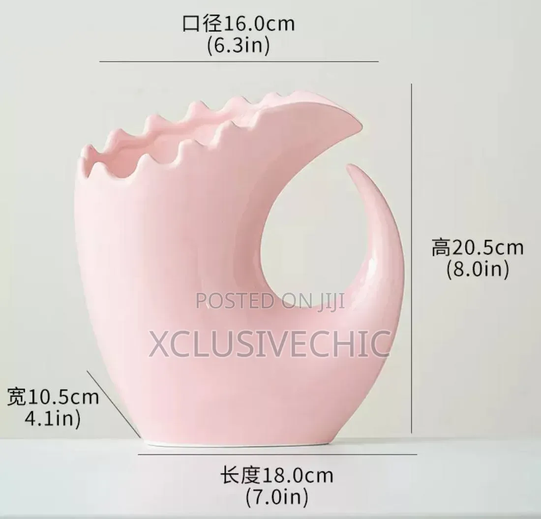 Moon Shape Vase