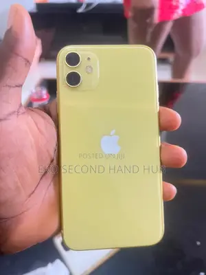 Apple iPhone 11 64 GB Yellow