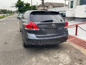 Toyota Venza V6 2010 Black
