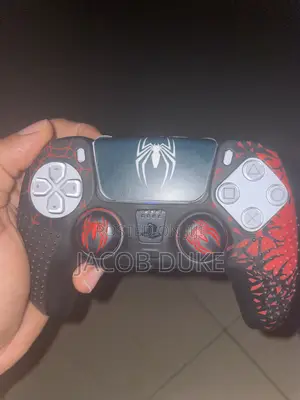 5 Months Used Ps5 Follow Come Controller