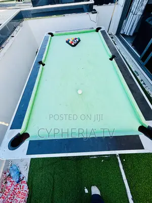 Clean Solid Snooker Board for Sale!