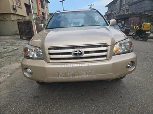 Toyota Highlander 2003 Gold