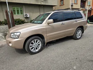 Toyota Highlander 2003 Gold