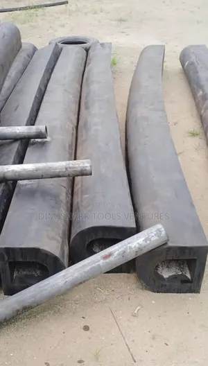 200x200x1000 D-Type Rubber Fenders Used on Docks, Jetties(8"X1meter)