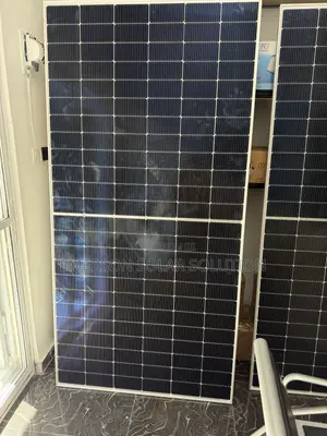 600w Jinko Solar Panel