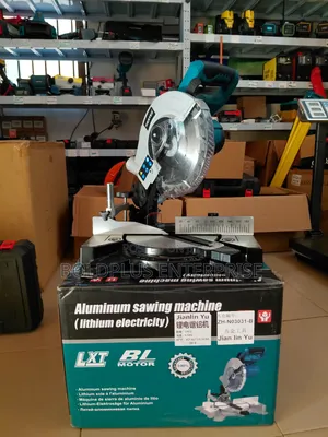 Rechargable Mitre Saw Machine