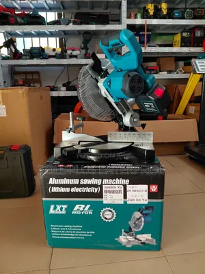 Rechargable Mitre Saw Machine