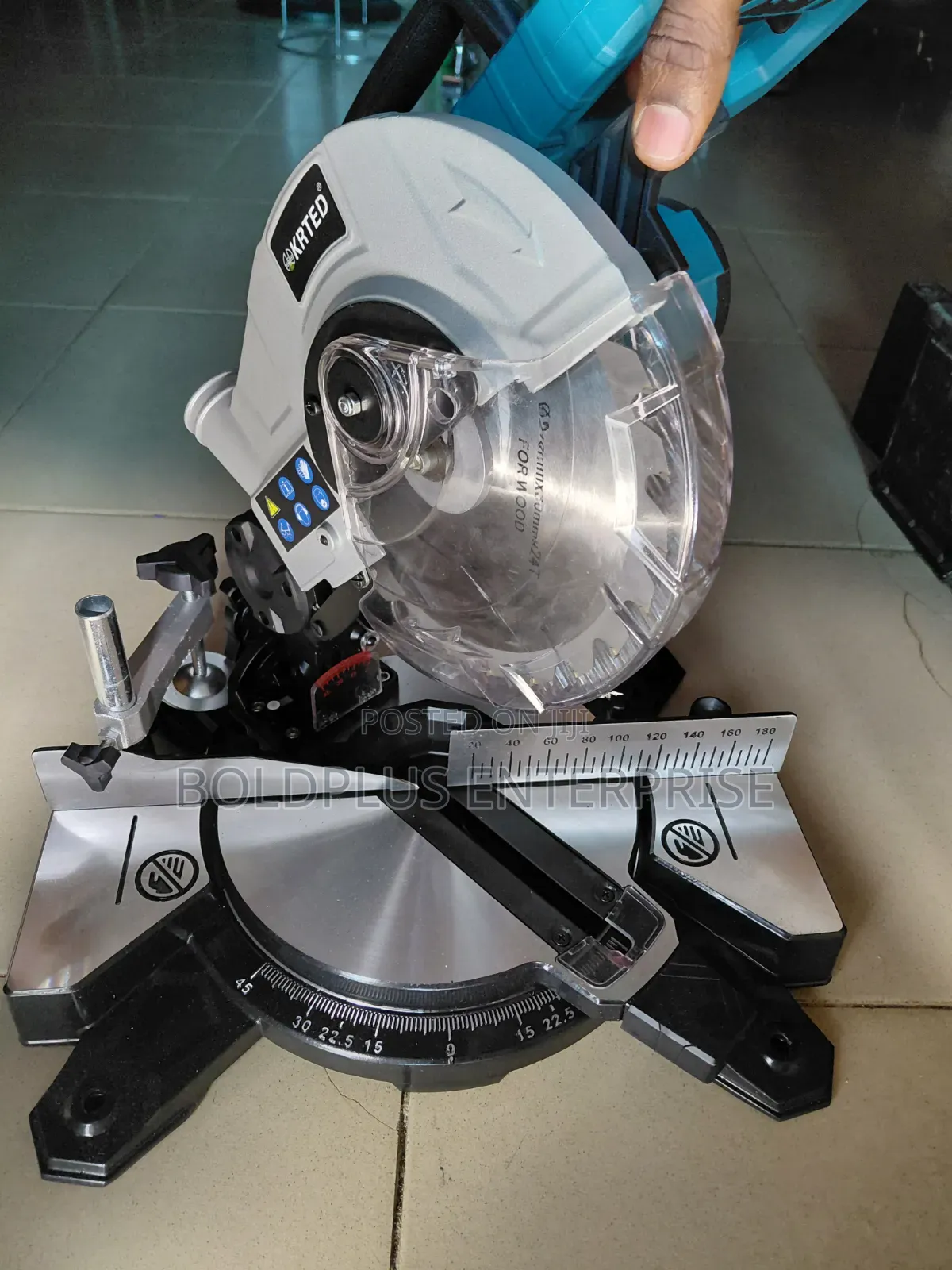 Rechargable Mitre Saw Machine