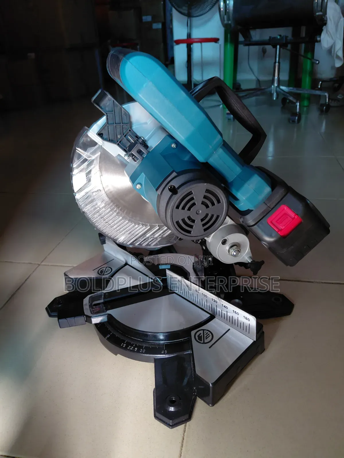 Rechargable Mitre Saw Machine