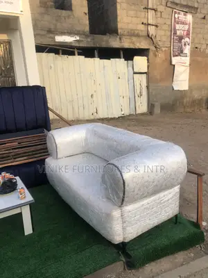 2seater Couch