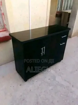 Fine and Strong Kitchen Cabinet