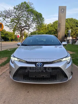 Toyota Corolla LE 2021 Gray