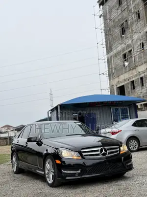Mercedes-Benz C300 Sport 4Matic Sedan AWD (3.5L 6cyl 7A) 2013 Black