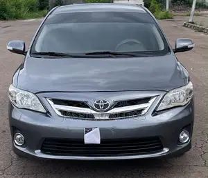 Toyota Corolla 2012 Gray