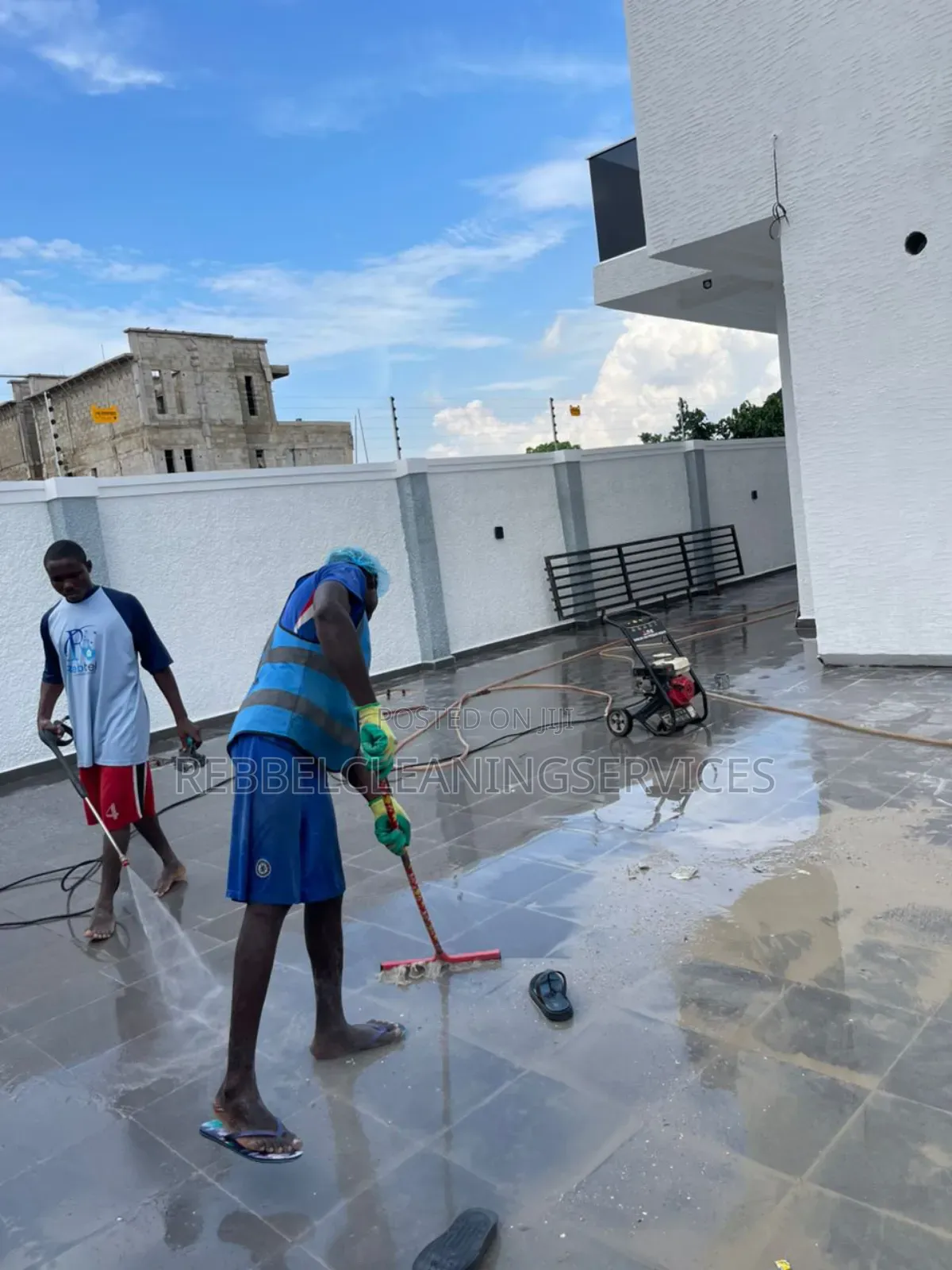 Compound Floor Cleaning