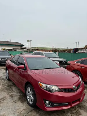 Toyota Camry 2013 Red