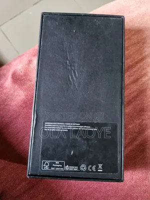 Samsung Galaxy S22 5G 128 GB Silver