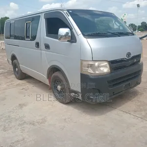Toyota HiAce 2012 Grey
