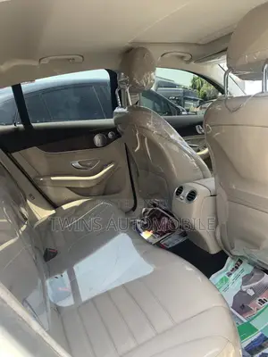 Mercedes-Benz GLC-Class 2017 White