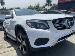 Mercedes-Benz GLC-Class 2017 White