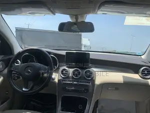 Mercedes-Benz GLC-Class 2017 White