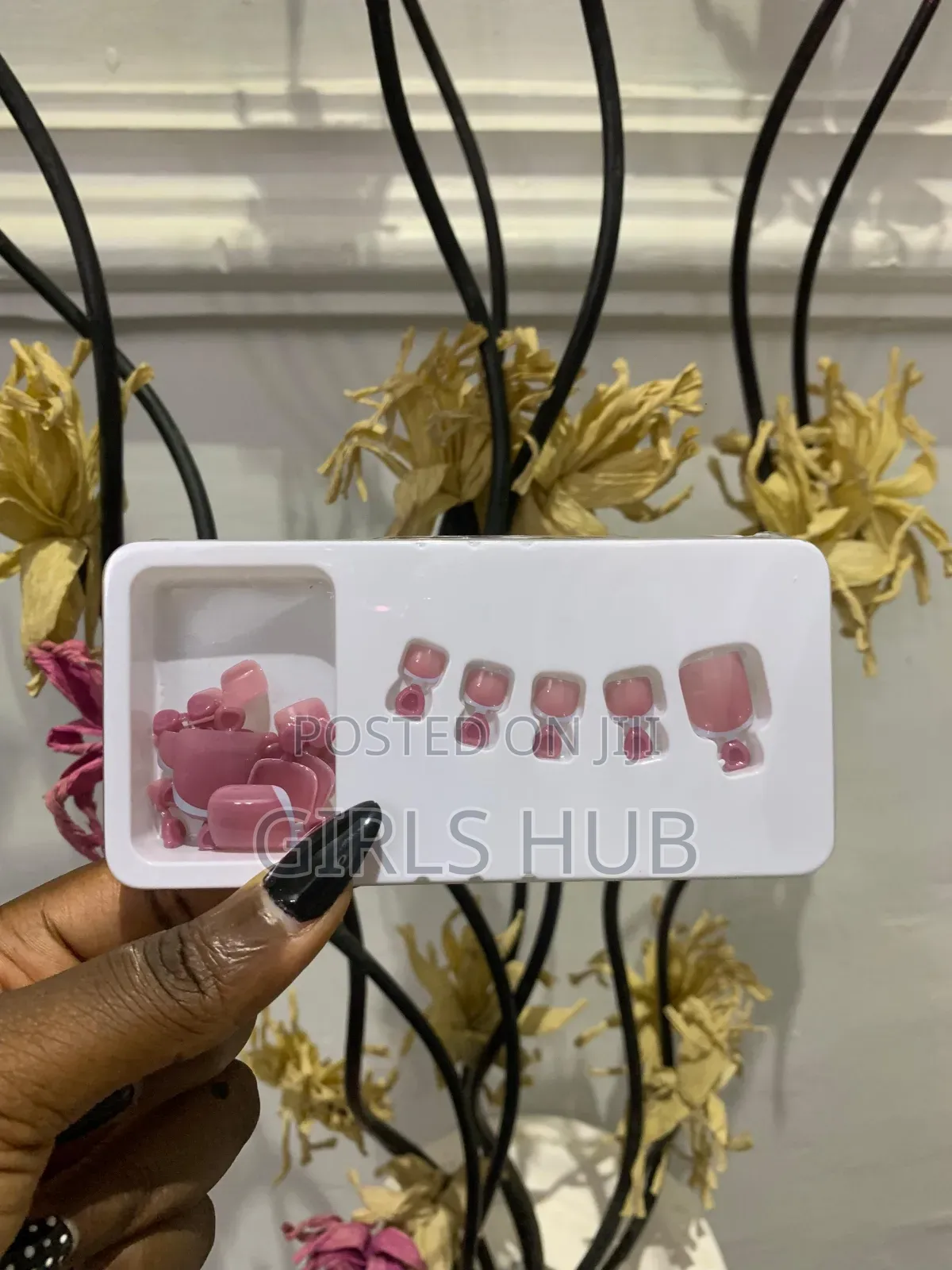 Press-on Nails