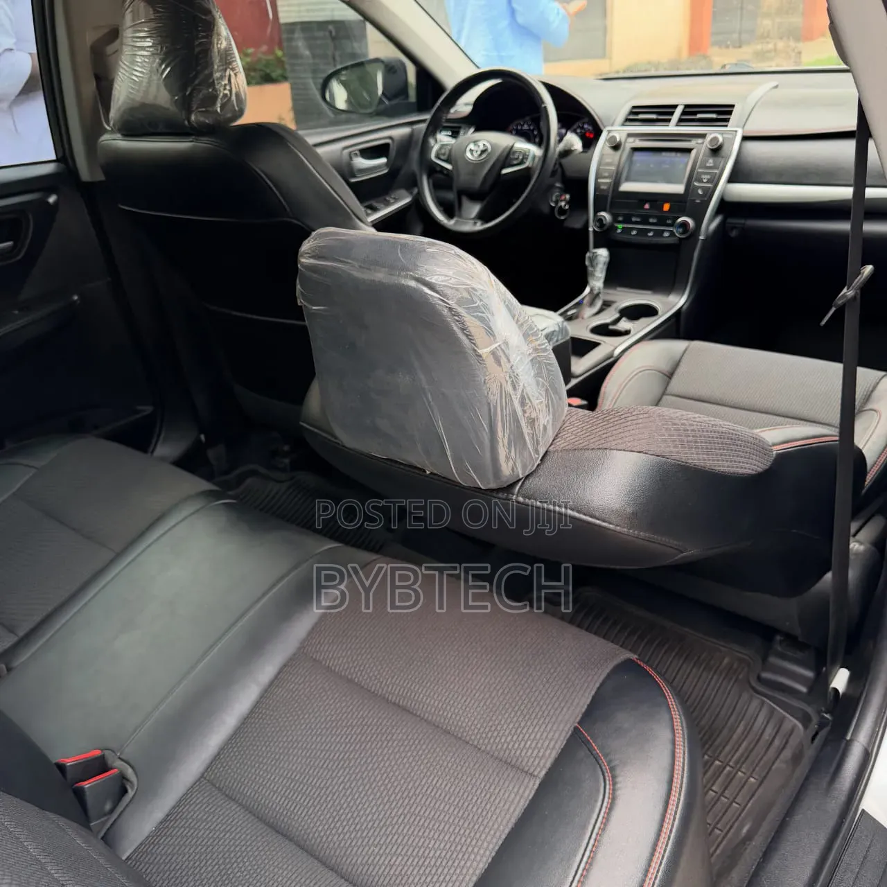 Toyota Camry 2016 Silver