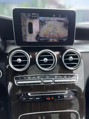Mercedes-Benz GLC-Class 2019 Blue