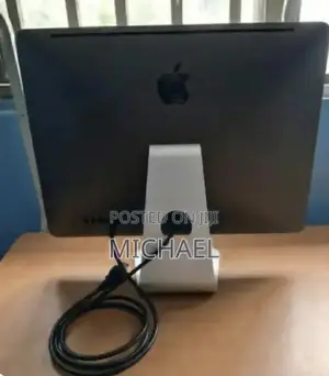 Desktop Computer Apple iMac 4GB Intel Core 2 Duo HDD 512GB