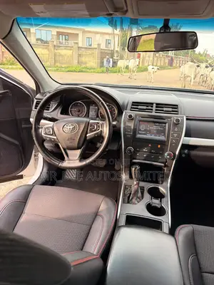 Toyota Camry 2016 White