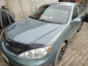 Toyota Camry 2004 Green