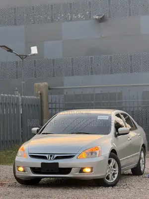 Honda Accord 2007 Silver