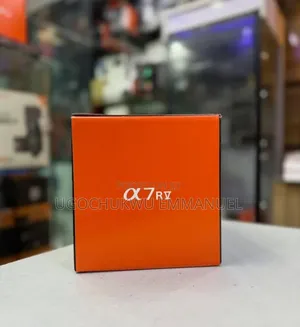 Brand New Sony Sony A7 Rv