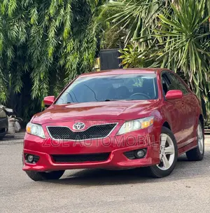 Toyota Camry SE 4dr Sedan (2.5L 4cyl 6AM) 2010 Red