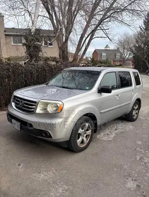 Honda Pilot EX-L 4dr SUV 4WD (3.5L 6cyl 5A) 2012 Silver