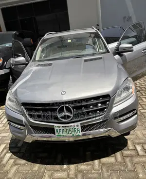 Mercedes-Benz M Class ML 350 4Matic 2012 Gray
