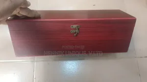 Universal Universal Wine Leather Box
