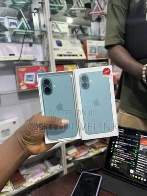 Apple iPhone 16 128 GB Green
