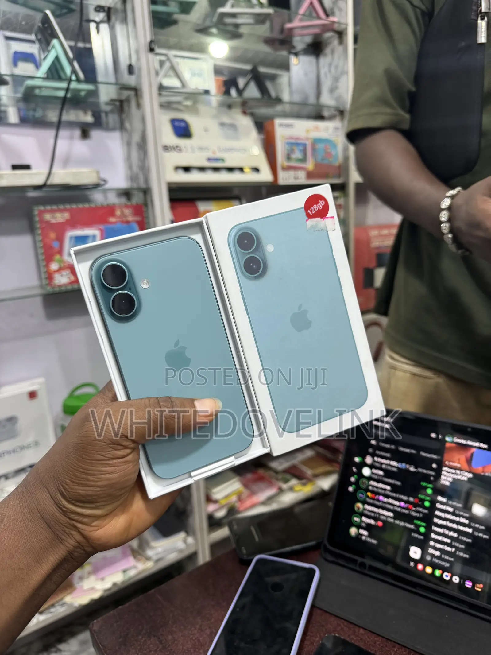 Apple iPhone 16 128 GB Green