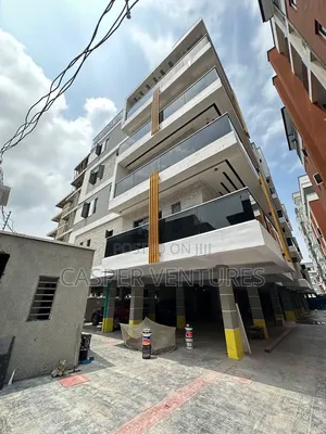 3bdrm Block of Flats in Admiralty, Lekki Phase 1 for sale