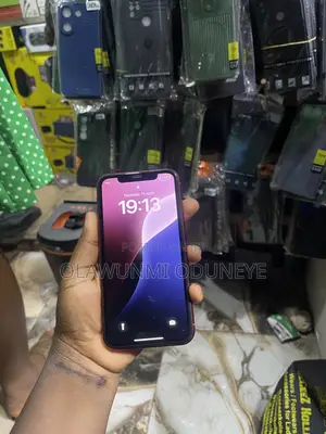 Apple iPhone XR 128 GB Red