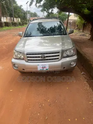 Toyota Highlander 2005 Brown