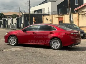 Lexus ES 2014 Red