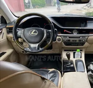 Lexus ES 2013 Black