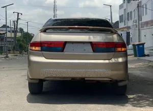 Honda Accord 2005 Gold