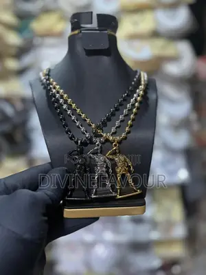 Soldier Neckpiece