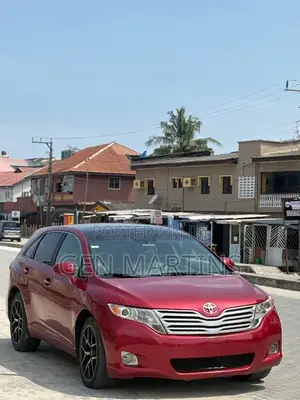 Toyota Venza XLE 2010 Red