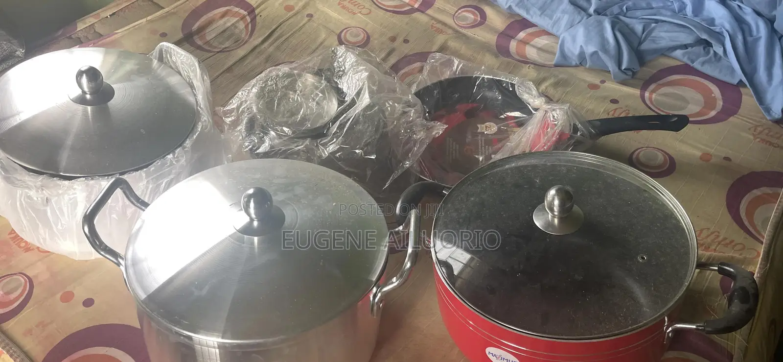 Brand New Kitchen Pots, Pan and Kettle
