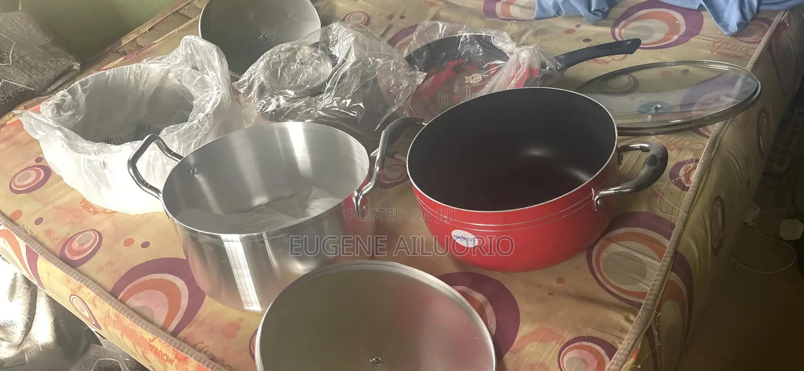 Brand New Kitchen Pots, Pan and Kettle