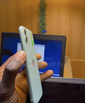Apple iPhone 11 64 GB Green